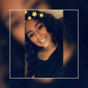 Meet your Posher, Cecelia